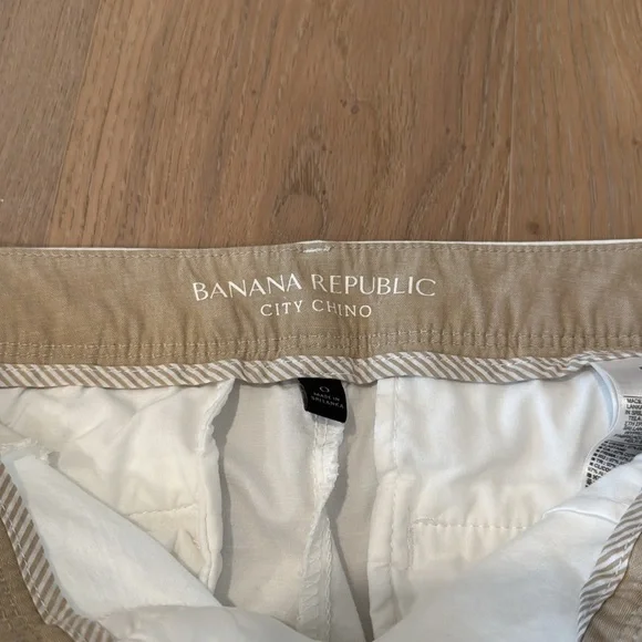 Banana Republic City Chino - Picture 2 of 3
